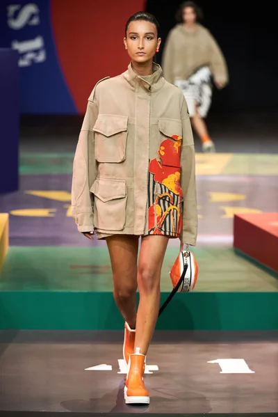 Look 63